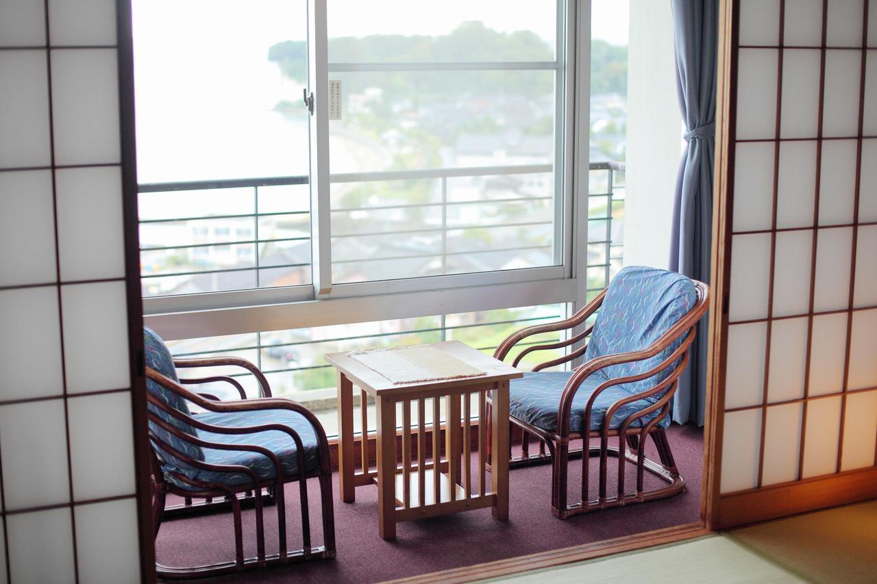 Eihokaku Hotel Himi Buitenkant foto