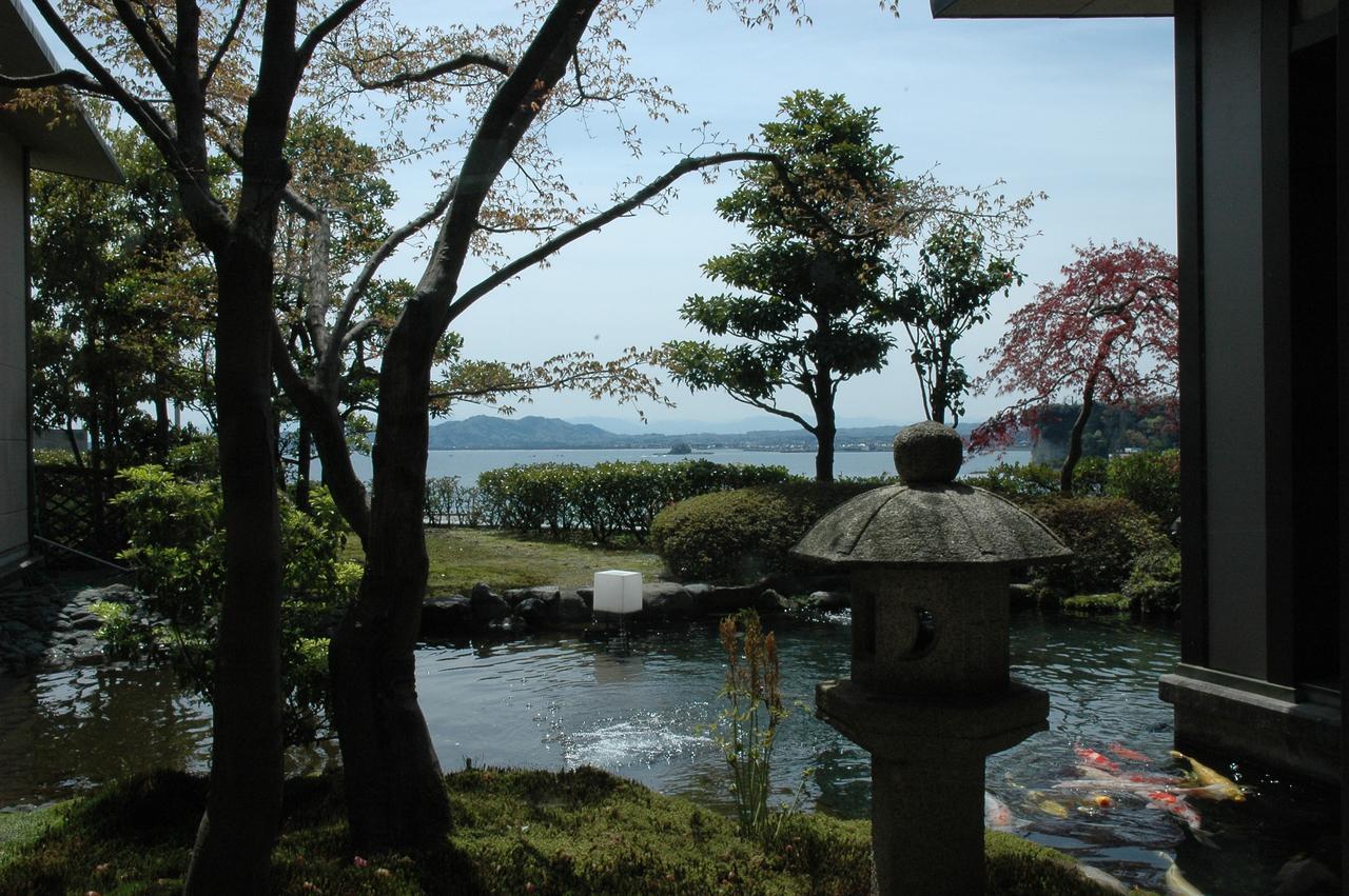 Eihokaku Hotel Himi Buitenkant foto