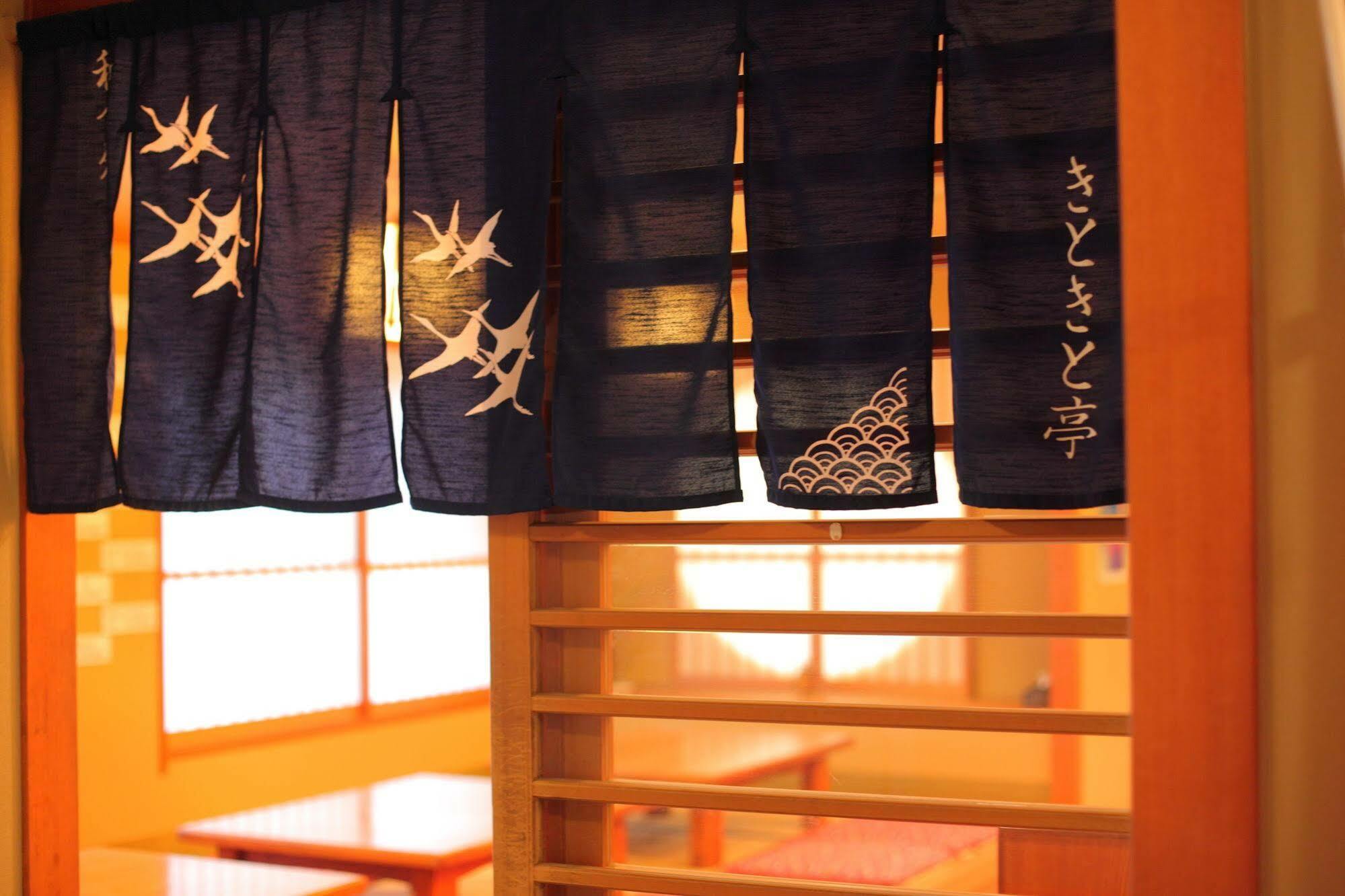 Eihokaku Hotel Himi Buitenkant foto